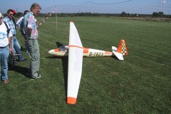 100-0051_IMG